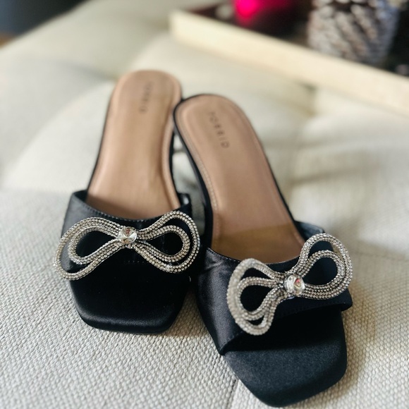 torrid Shoes - Torrid Elegant Black Mules with Silver Bow